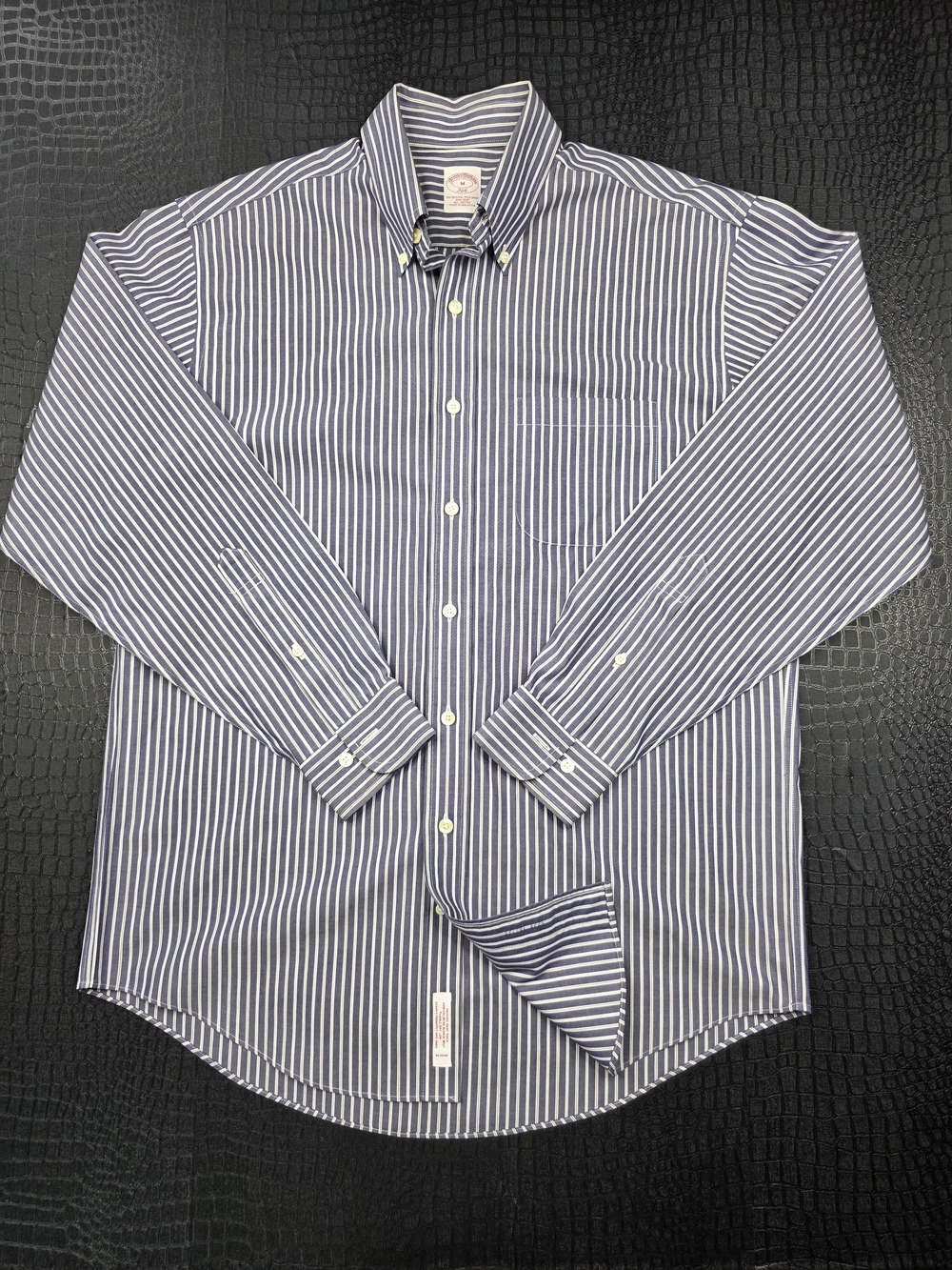 Brooks Brothers 346 Non-Iron Dress Shirt Size Medium Grey / White